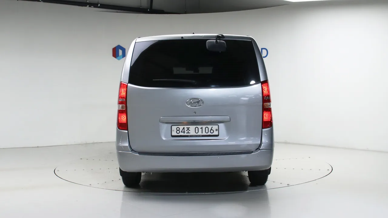 Hyundai Starex — miniaturë 4