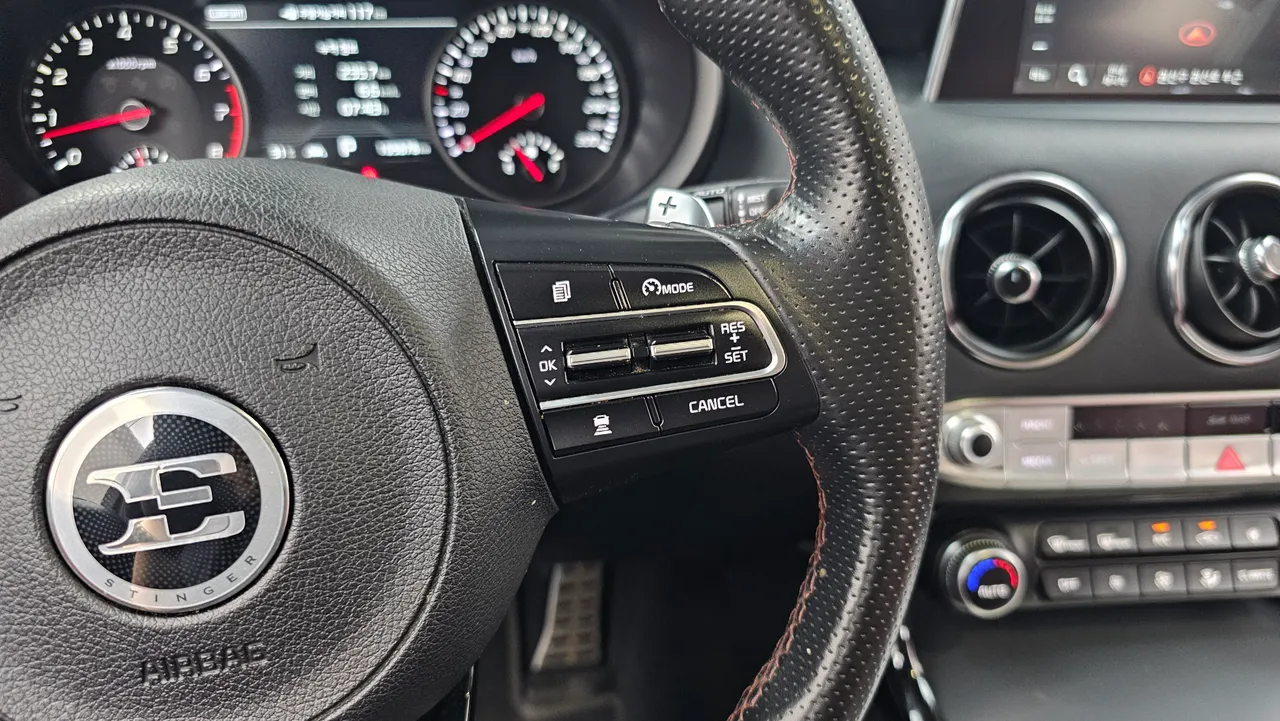 Kia Stinger — miniaturë 45