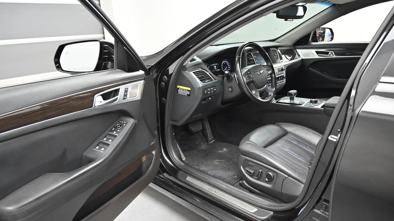 Genesis G80 — miniaturë 11