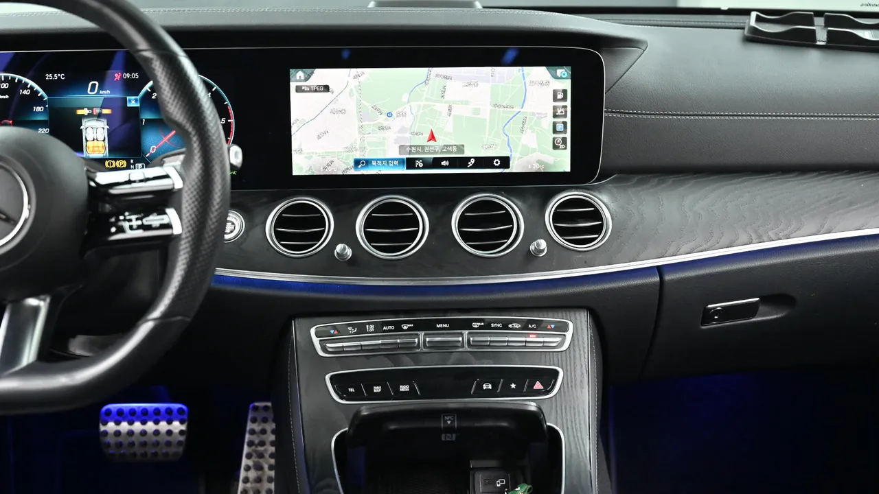 Mercedes-Benz E-klasse — miniaturë 14