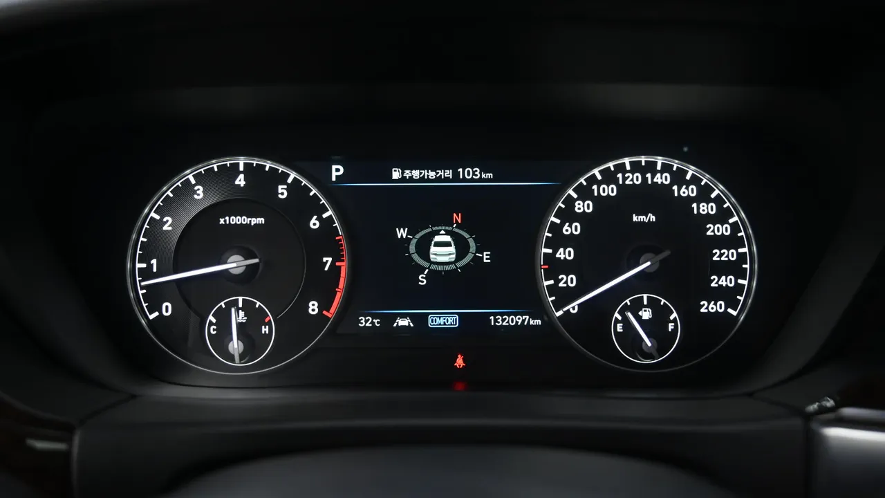 Genesis G90 — miniaturë 8
