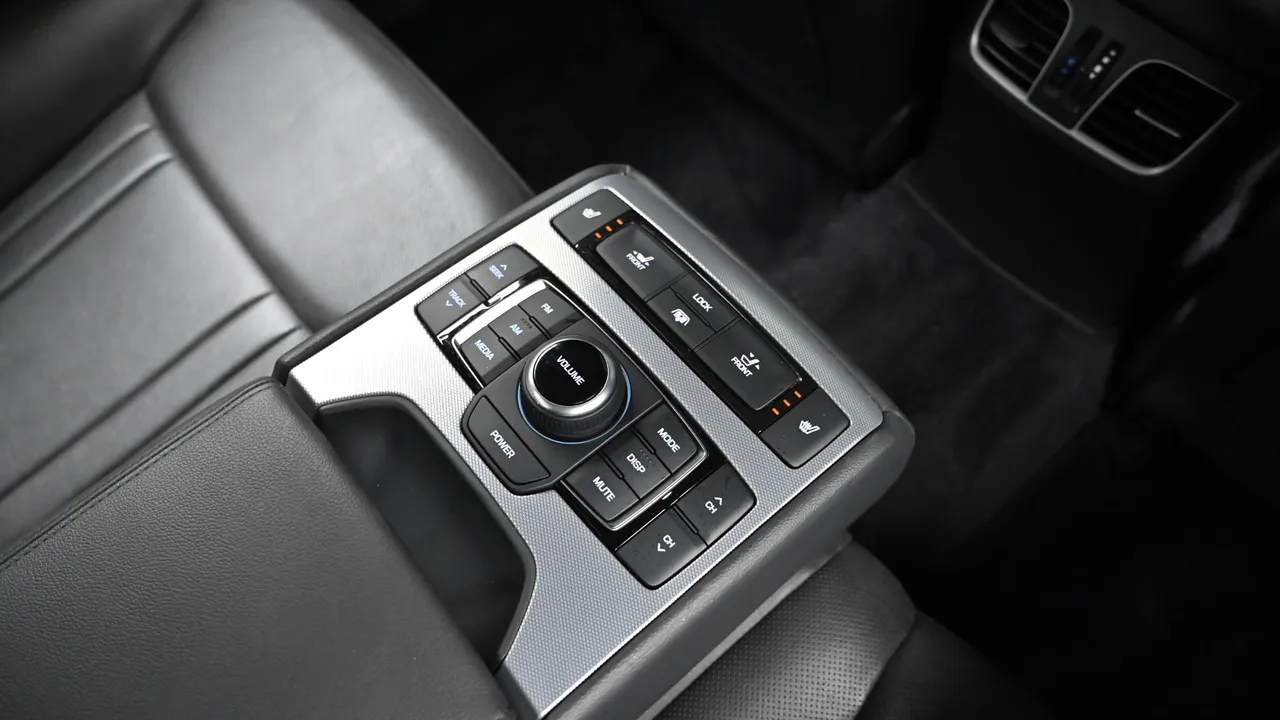 Genesis G80 — miniaturë 16
