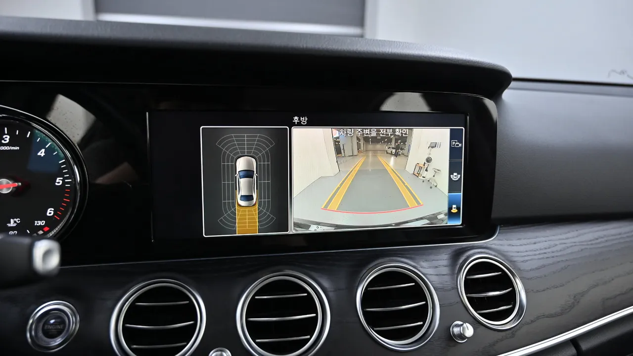 Mercedes-Benz E-klasse — miniaturë 15