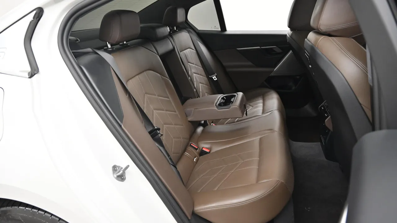 BMW 5er — miniaturë 12
