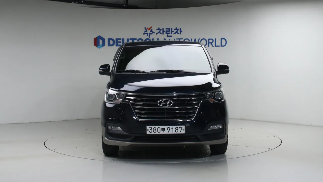 Hyundai Starex — miniaturë 3