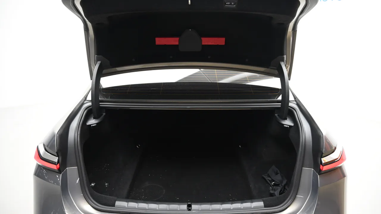 BMW 7er — miniaturë 20