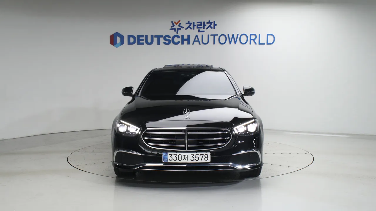 Mercedes-Benz E-klasse — miniaturë 3