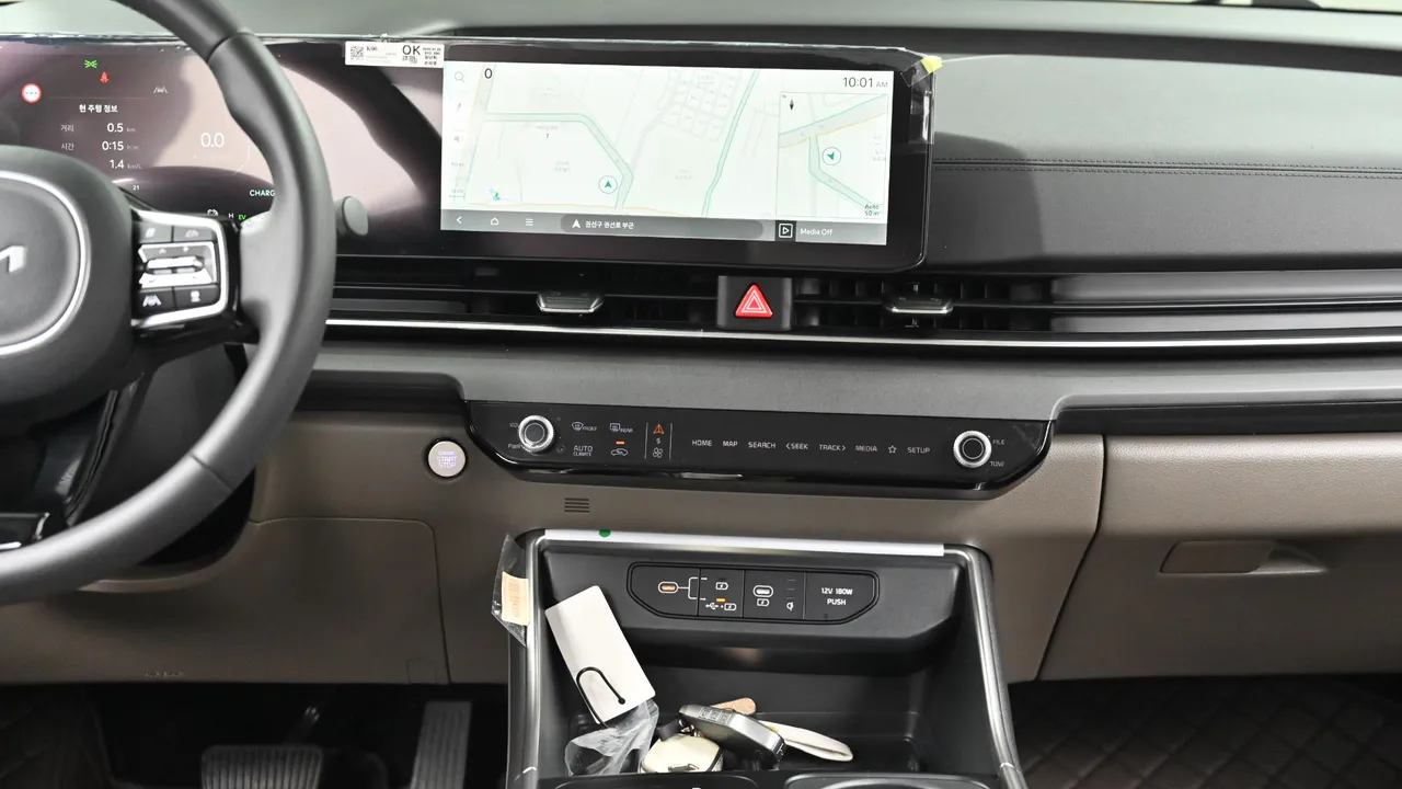 Kia Carnival — miniaturë 14