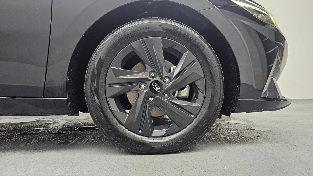 Hyundai Avante — miniaturë 5