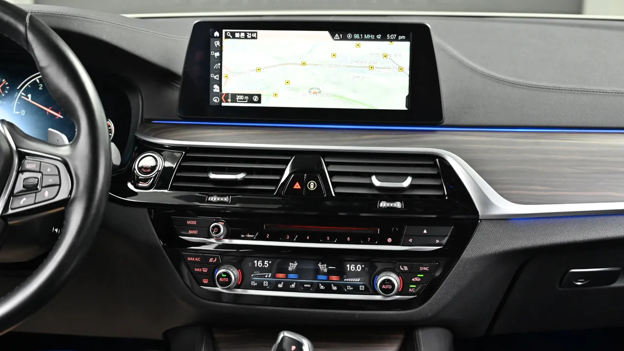 BMW 5er — miniaturë 14