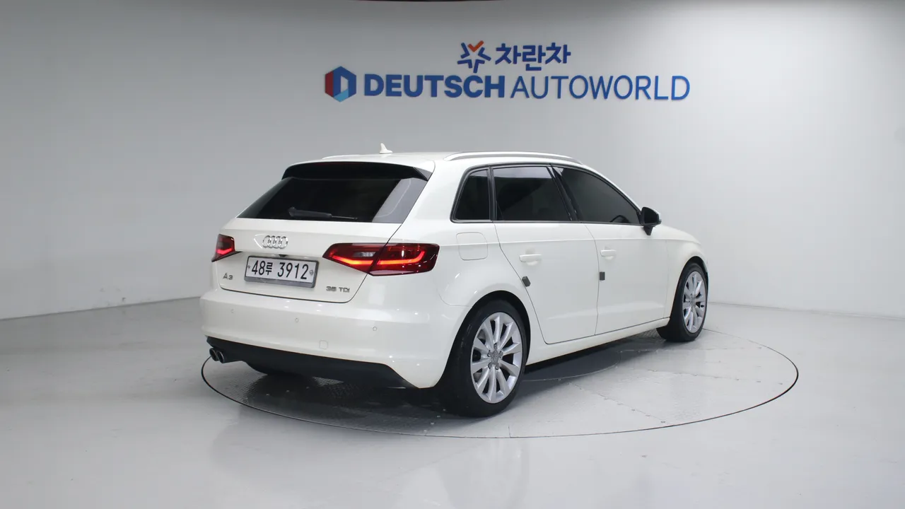 Audi A3 (8V) 35 TDI Dynamic Sportback