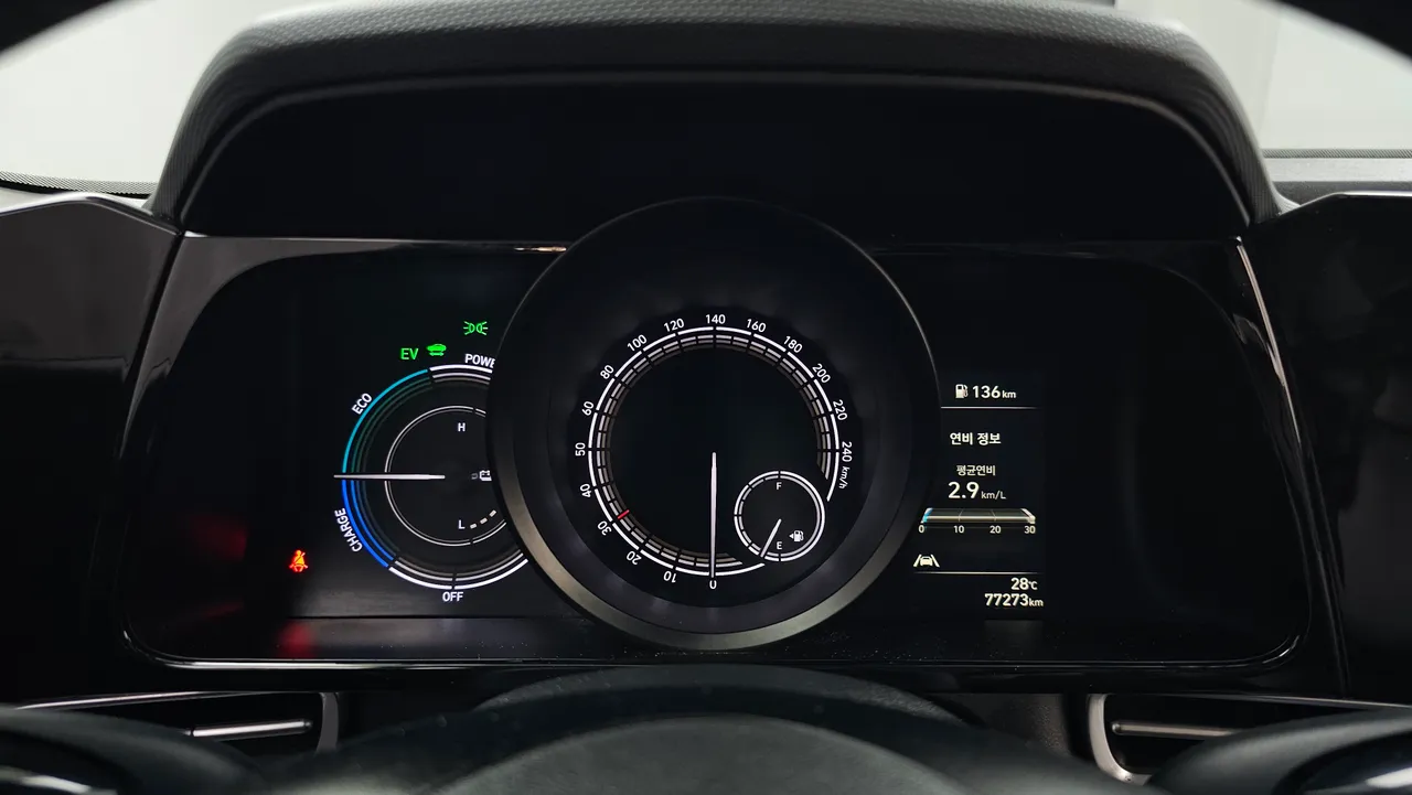 Hyundai Avante — miniaturë 8