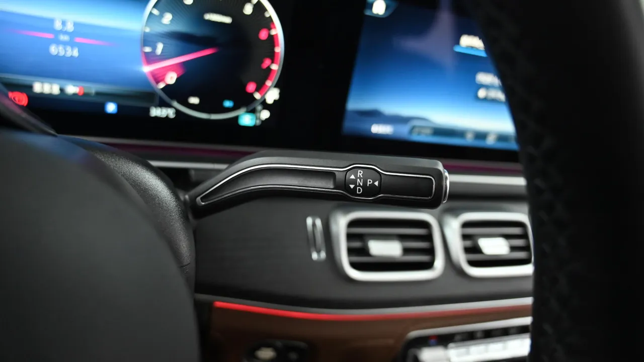 Mercedes-Benz GLE — miniaturë 9
