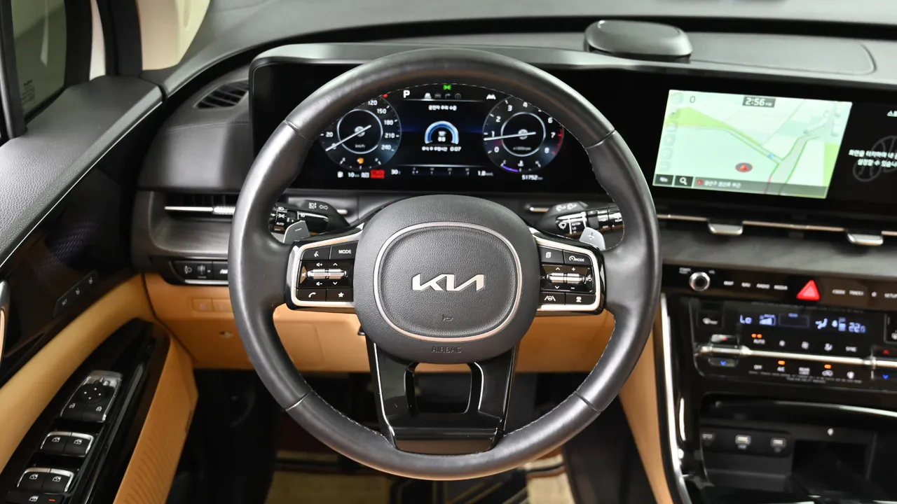 Kia Carnival — miniaturë 13