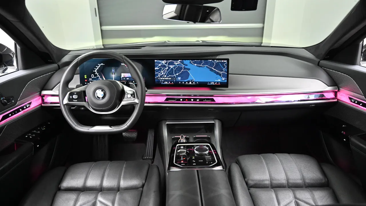 BMW 7er — miniaturë 7