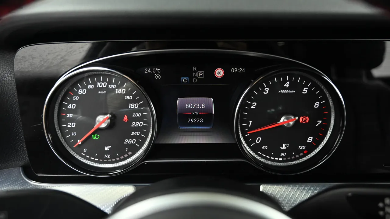 Mercedes-Benz E-klasse — miniaturë 8