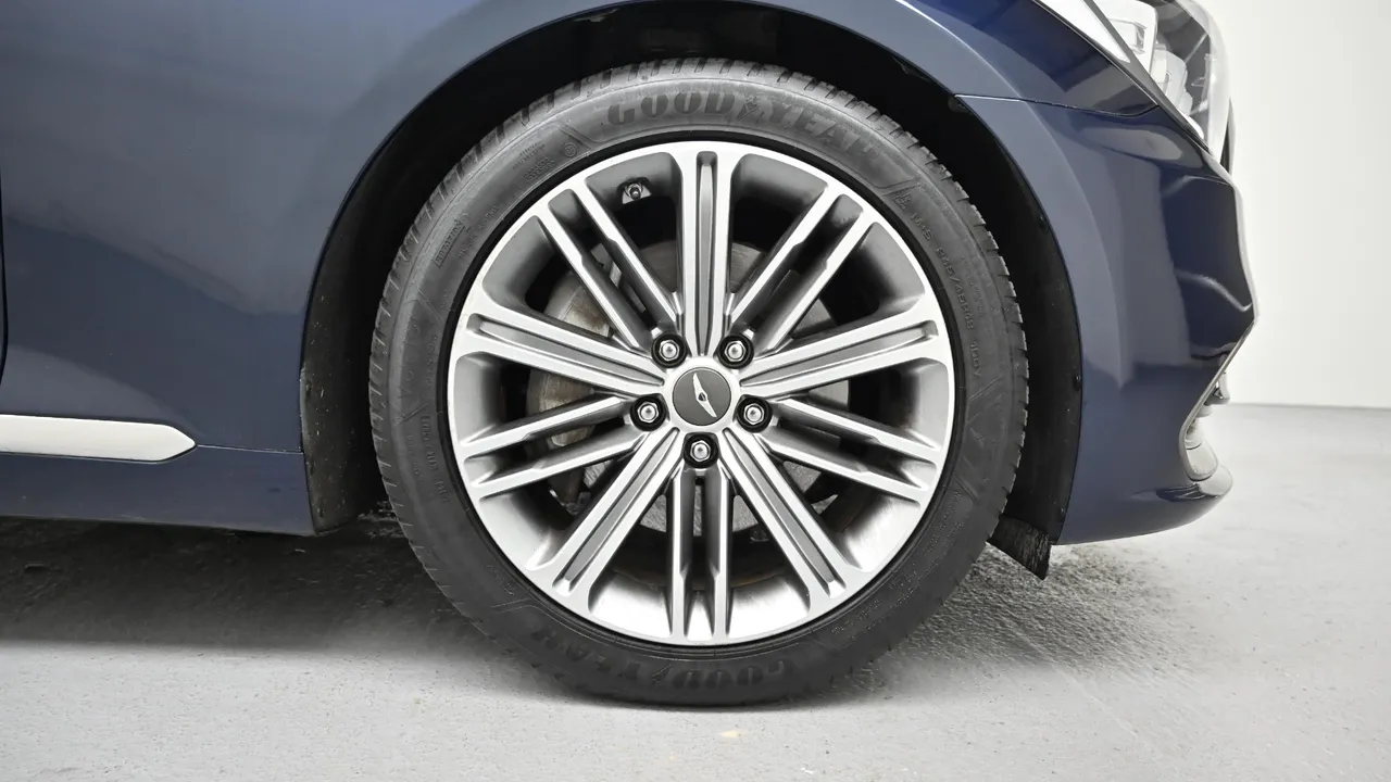 Genesis G80 — miniaturë 5
