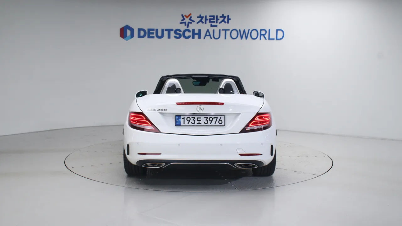 Mercedes SLC-Class R172 SLC200