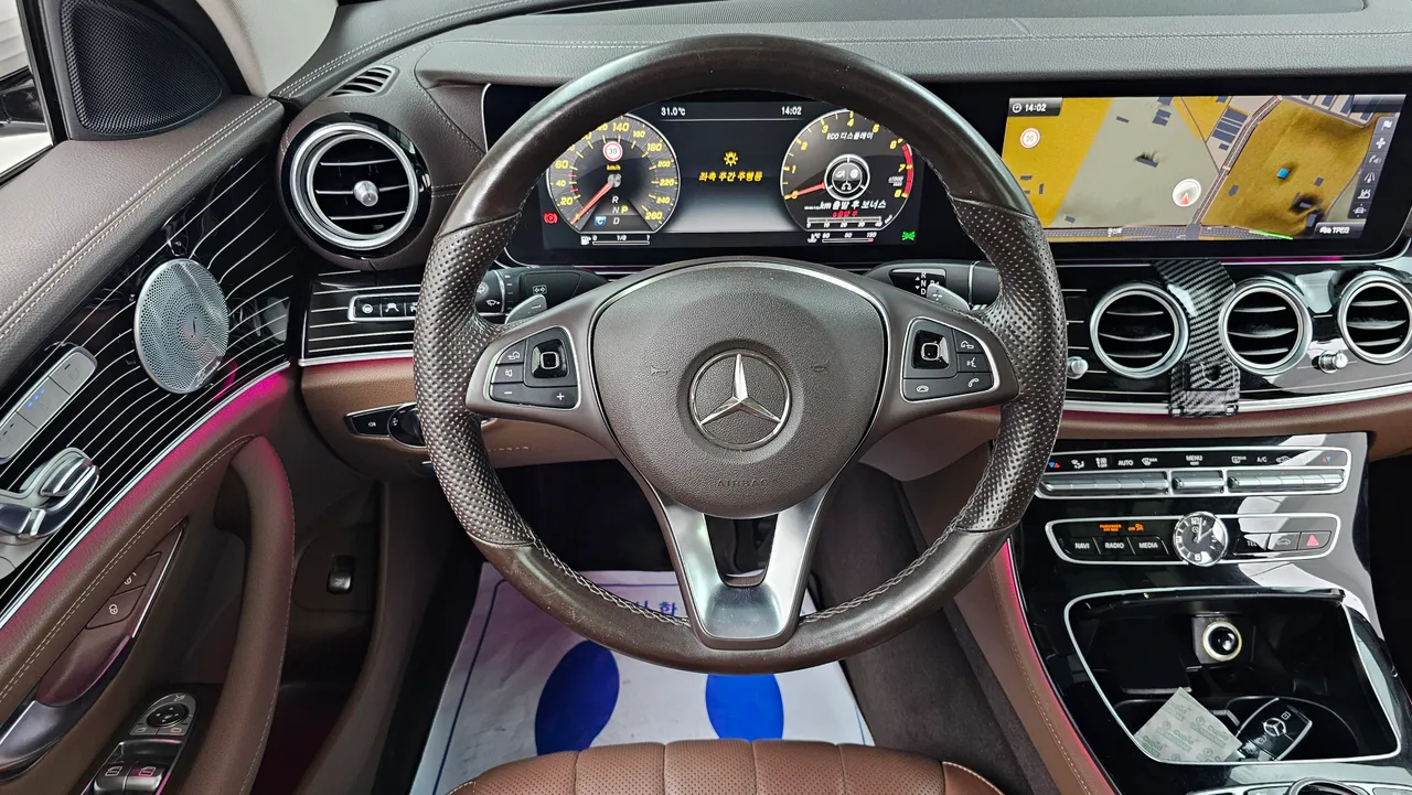 Mercedes-Benz E-klasse — miniaturë 13