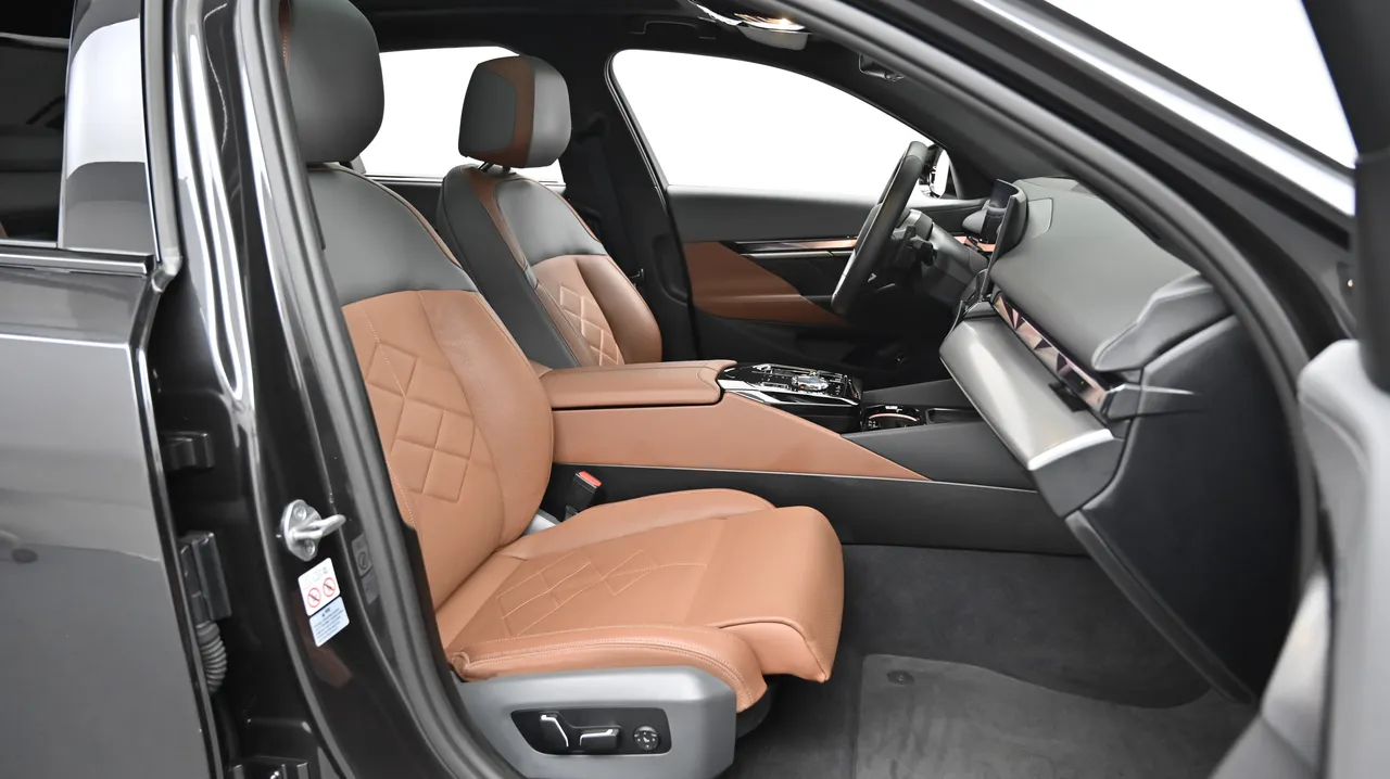 BMW 5er — miniaturë 10