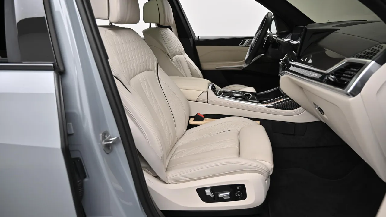 BMW X7 — miniaturë 10