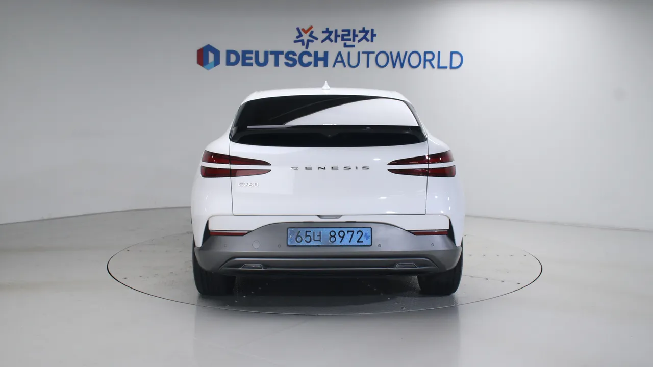 Genesis GV60 77.4kWh Standard 2WD
