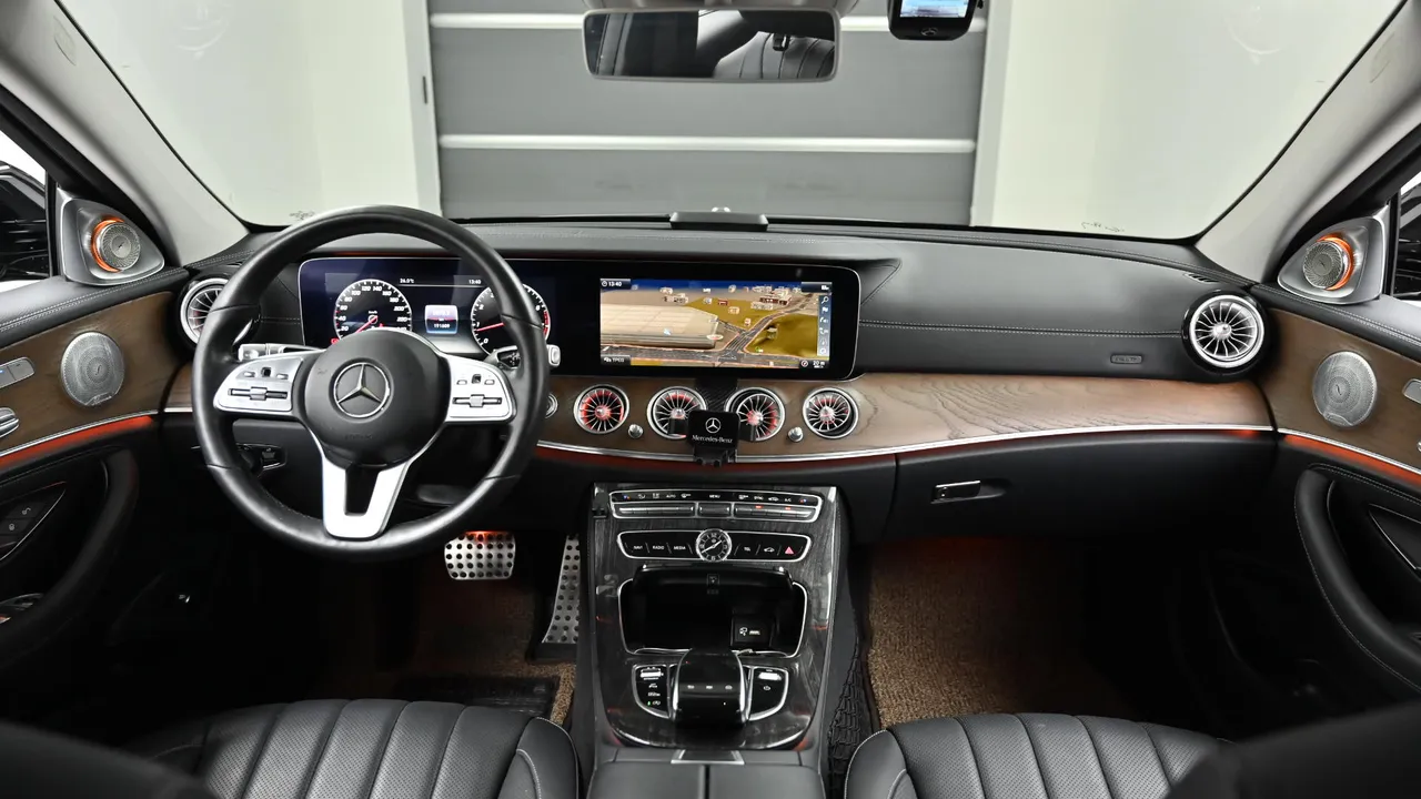Mercedes-Benz E-klasse — miniaturë 7