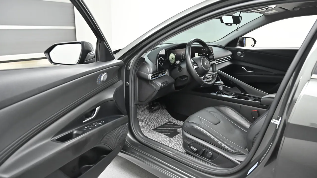 Hyundai Avante — miniaturë 11