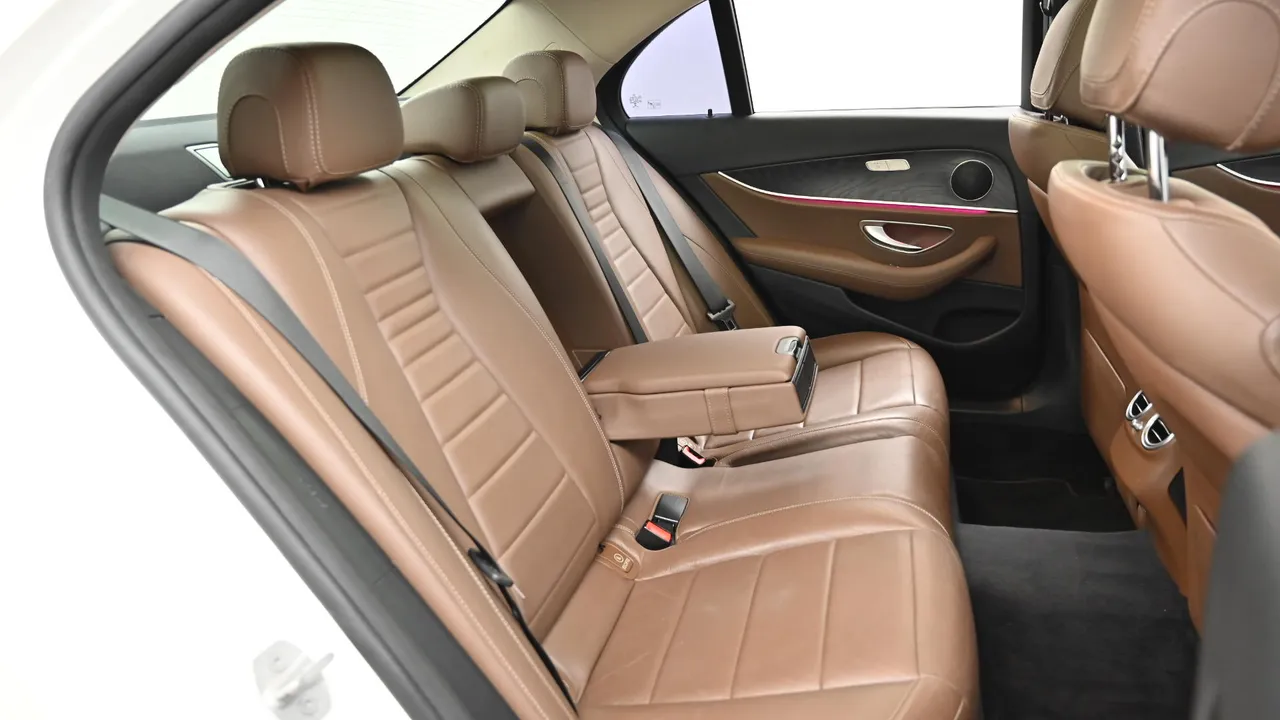 Mercedes-Benz E-klasse — miniaturë 12