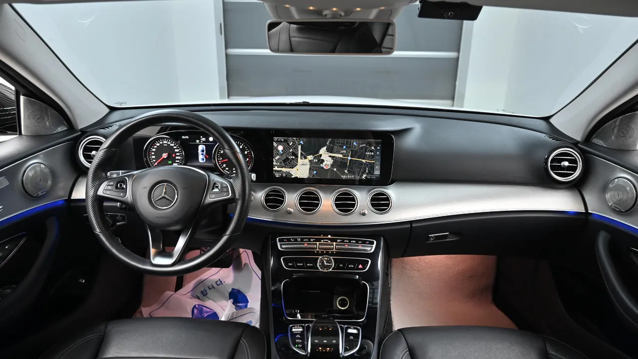 Mercedes-Benz E-klasse — miniaturë 7