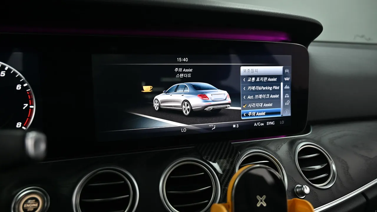 Mercedes-Benz E-klasse — miniaturë 17