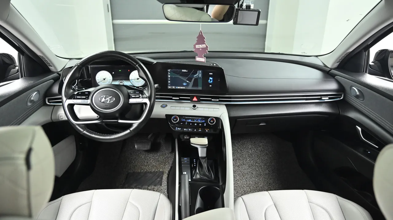 Hyundai Avante — miniaturë 7