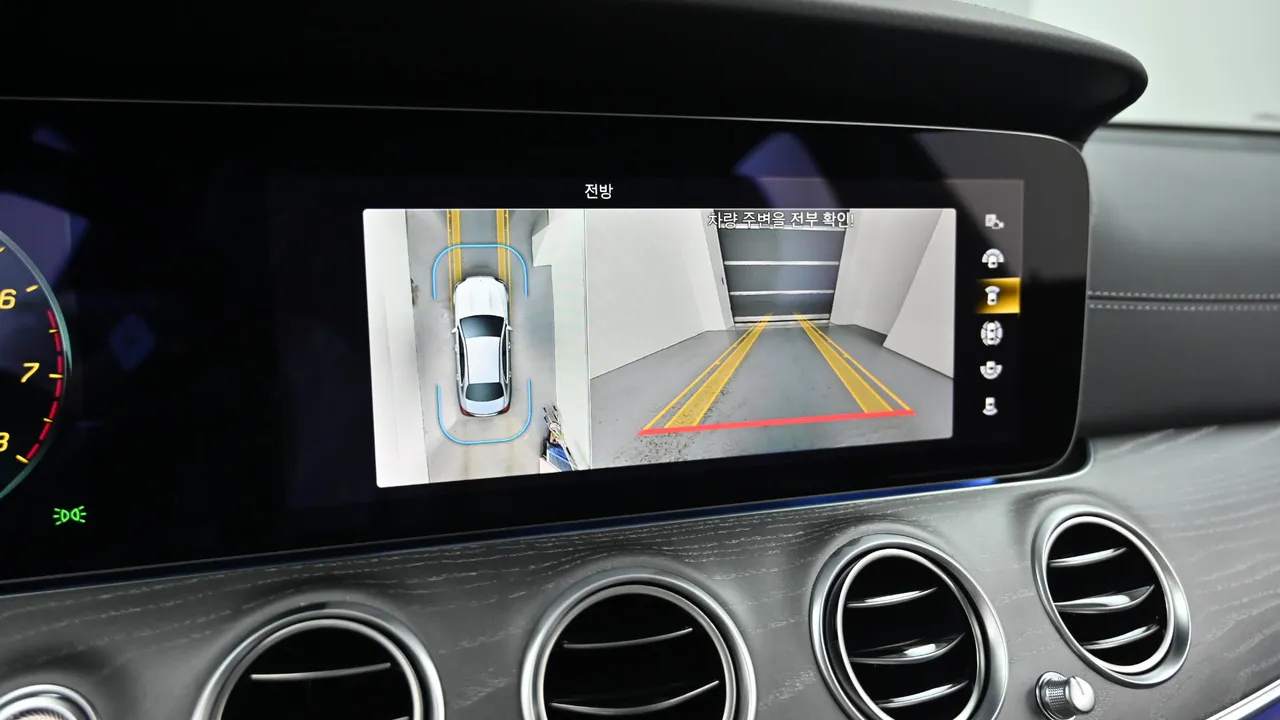 Mercedes-Benz E-klasse — miniaturë 15