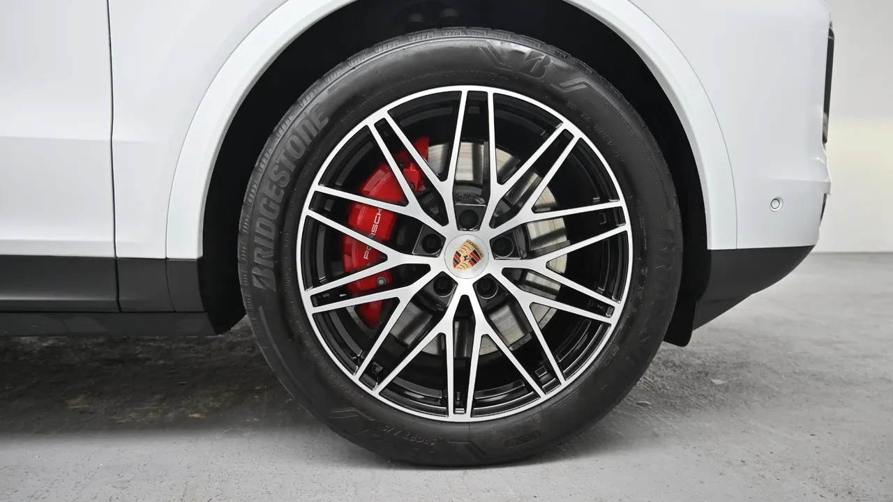 Porsche Cayenne — miniaturë 5