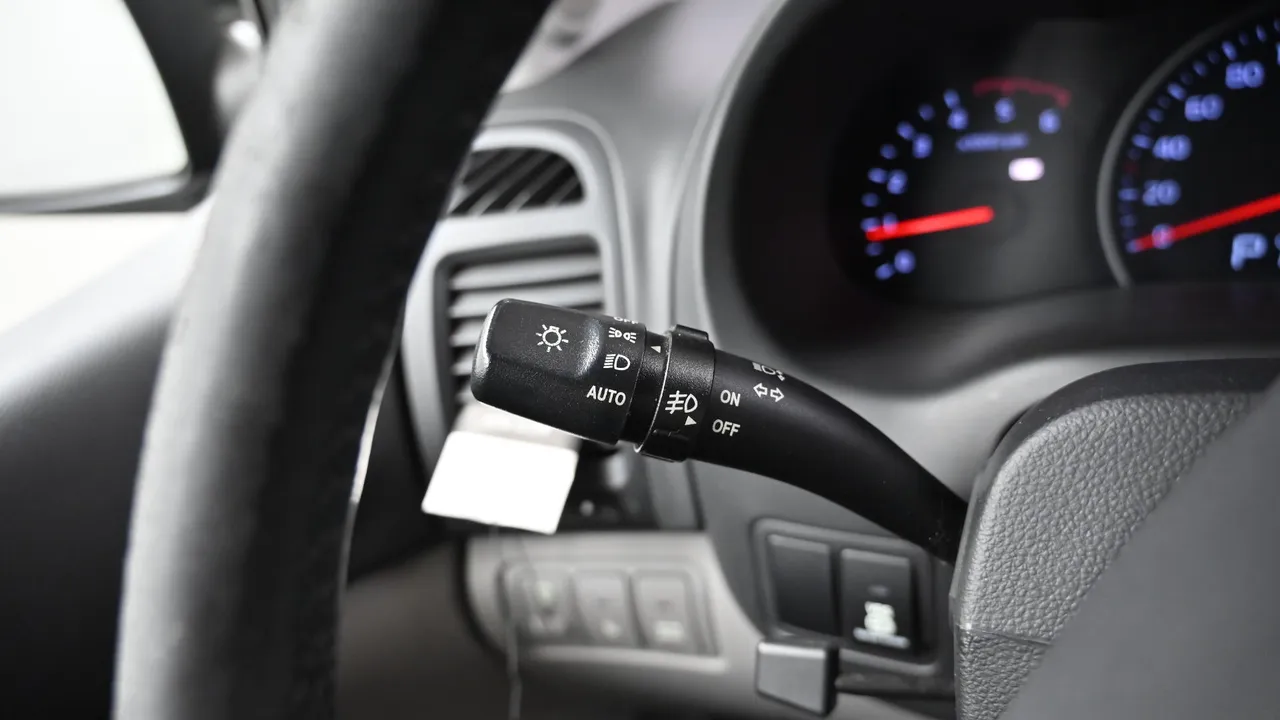 Kia Carnival — miniaturë 17