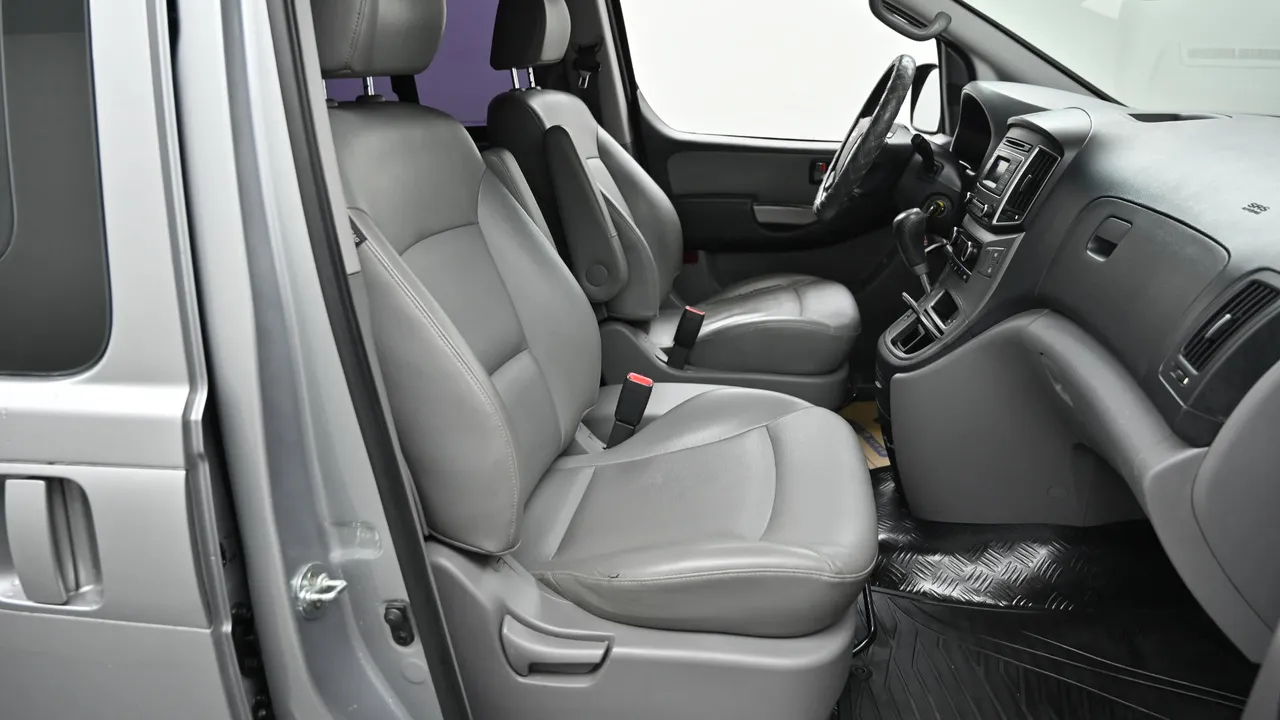 Hyundai Starex — miniaturë 10