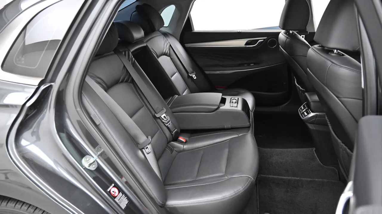 Hyundai Grandeur — miniaturë 12