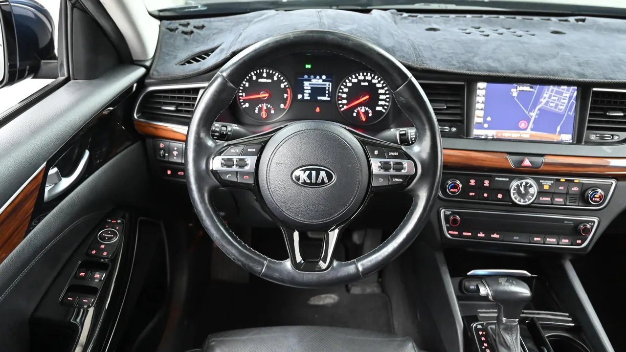 Kia K7 — miniaturë 13