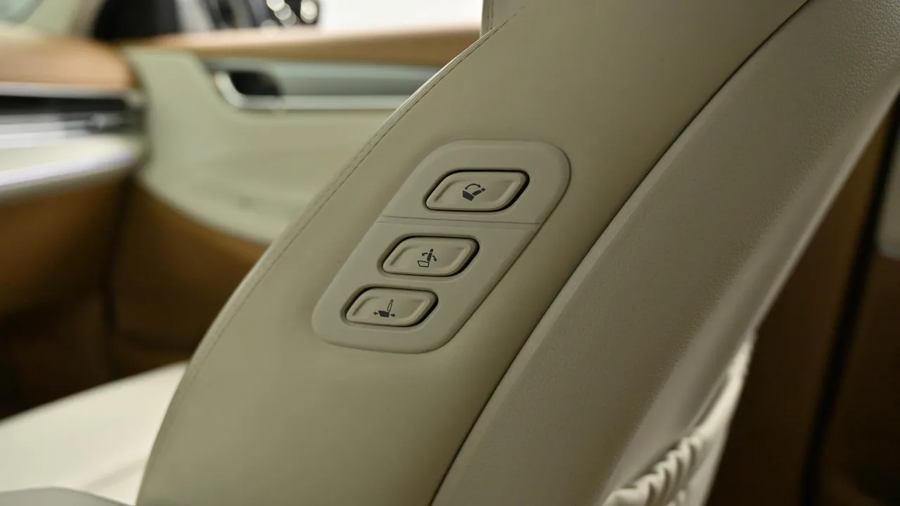 Hyundai Grandeur — miniaturë 18