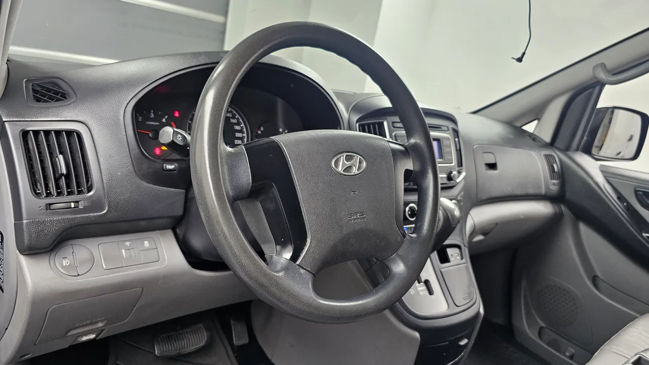 Hyundai Starex — miniaturë 13