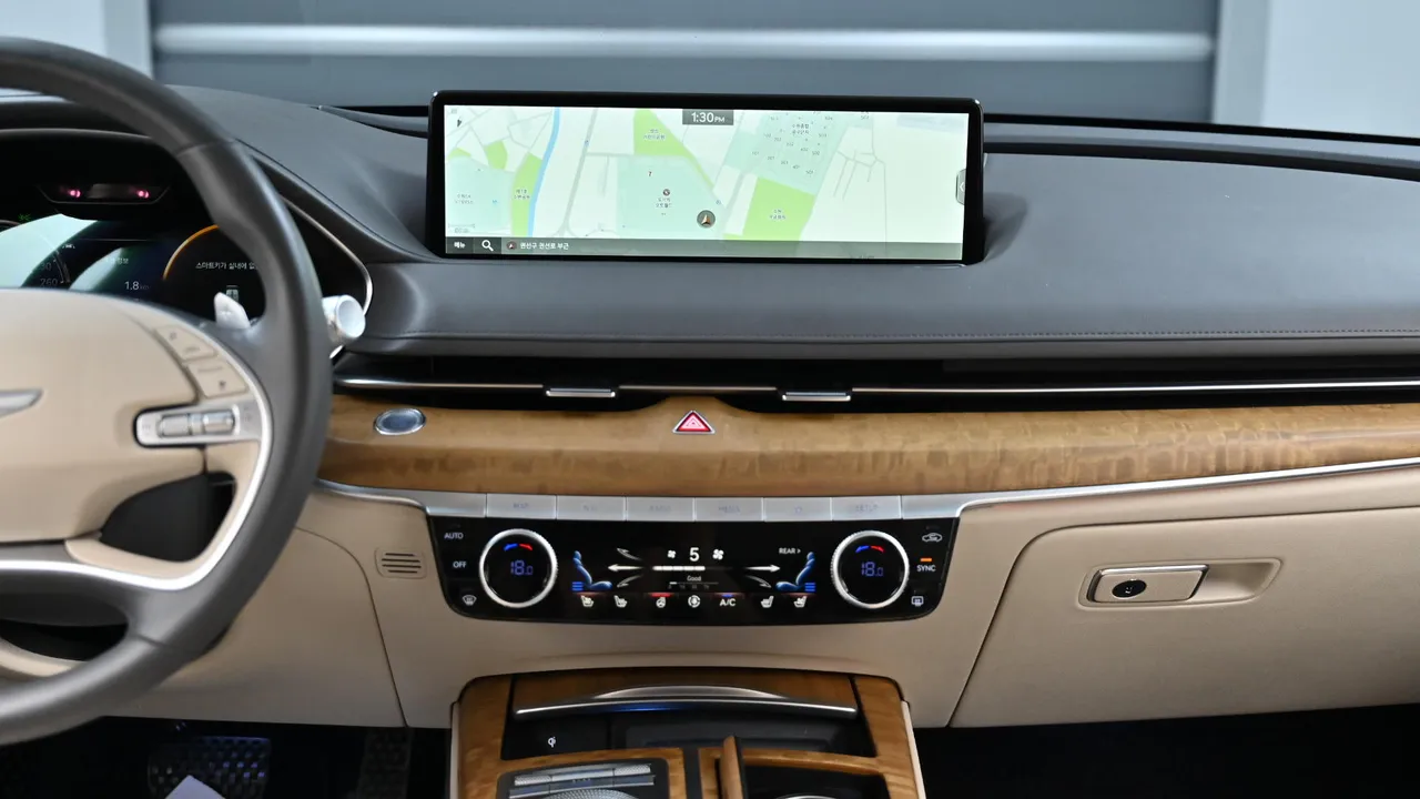 Genesis G80 — miniaturë 14