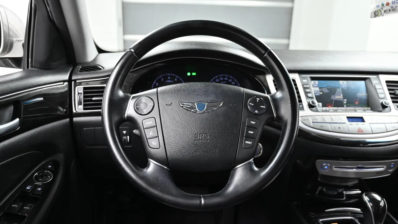 Hyundai Genesis — miniaturë 13