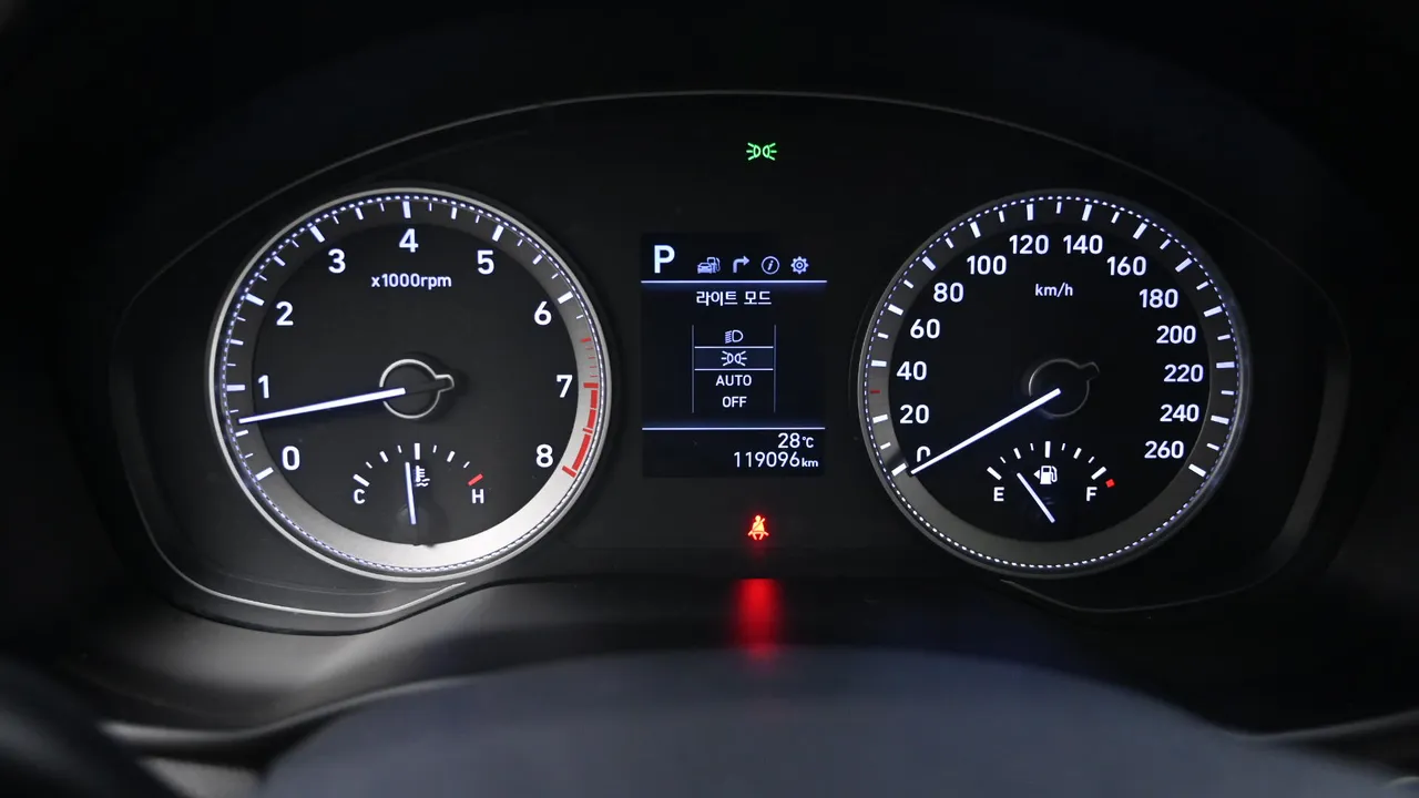 Hyundai Grandeur — miniaturë 8