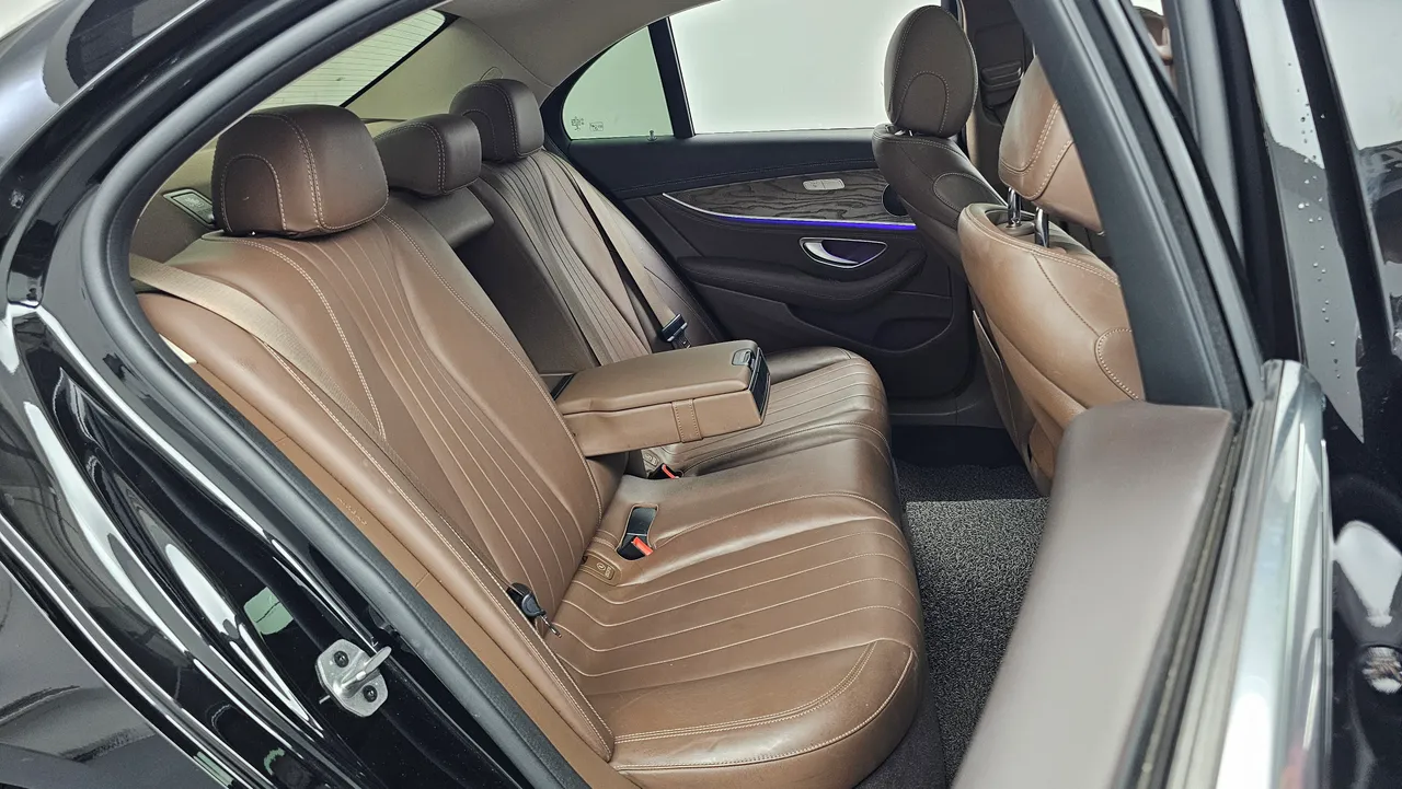Mercedes-Benz E-klasse — miniaturë 12