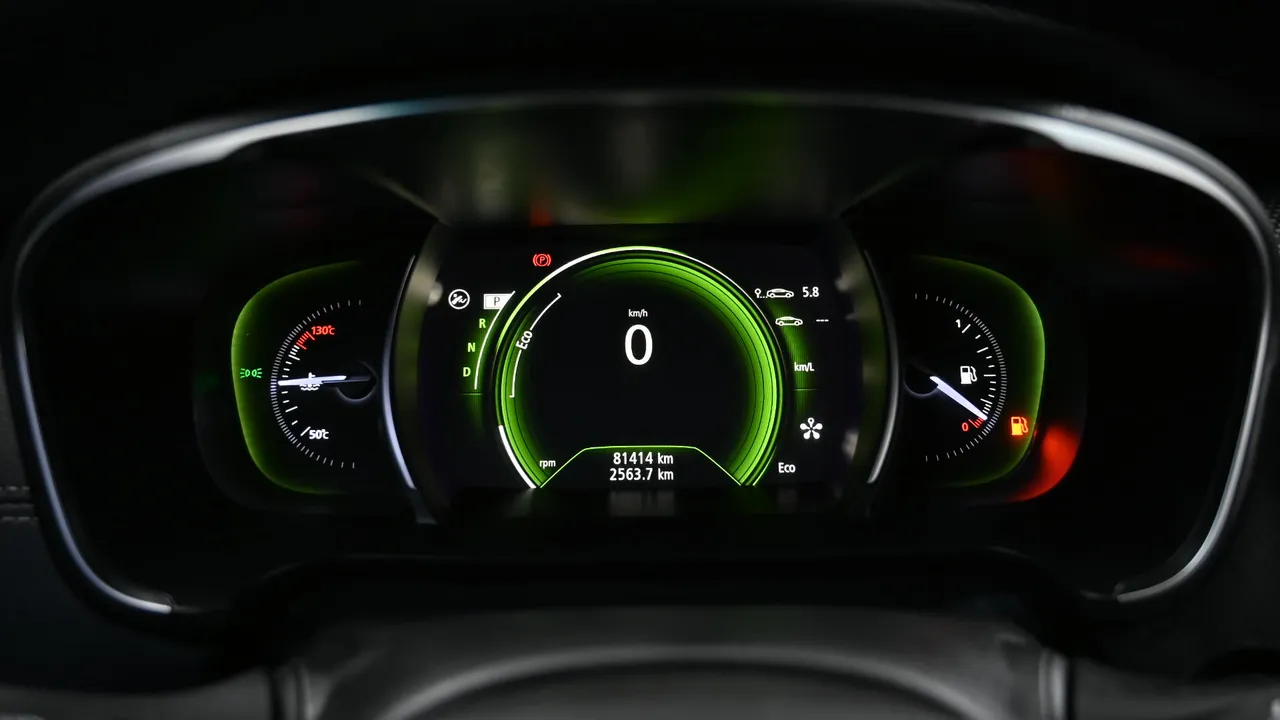 Renault Samsung SM6 — miniaturë 24