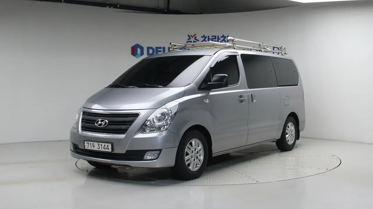 Hyundai Starex 12인승 왜건 스마트 — foto 1