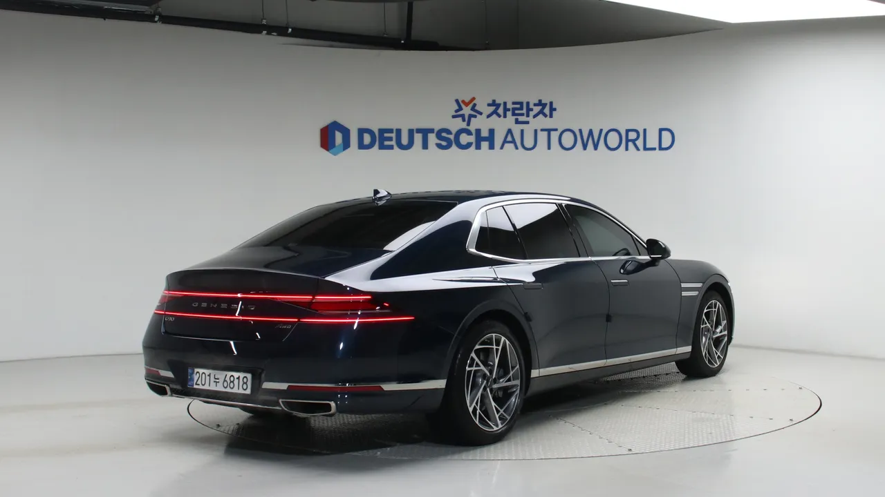 Genesis G90 — miniaturë 2