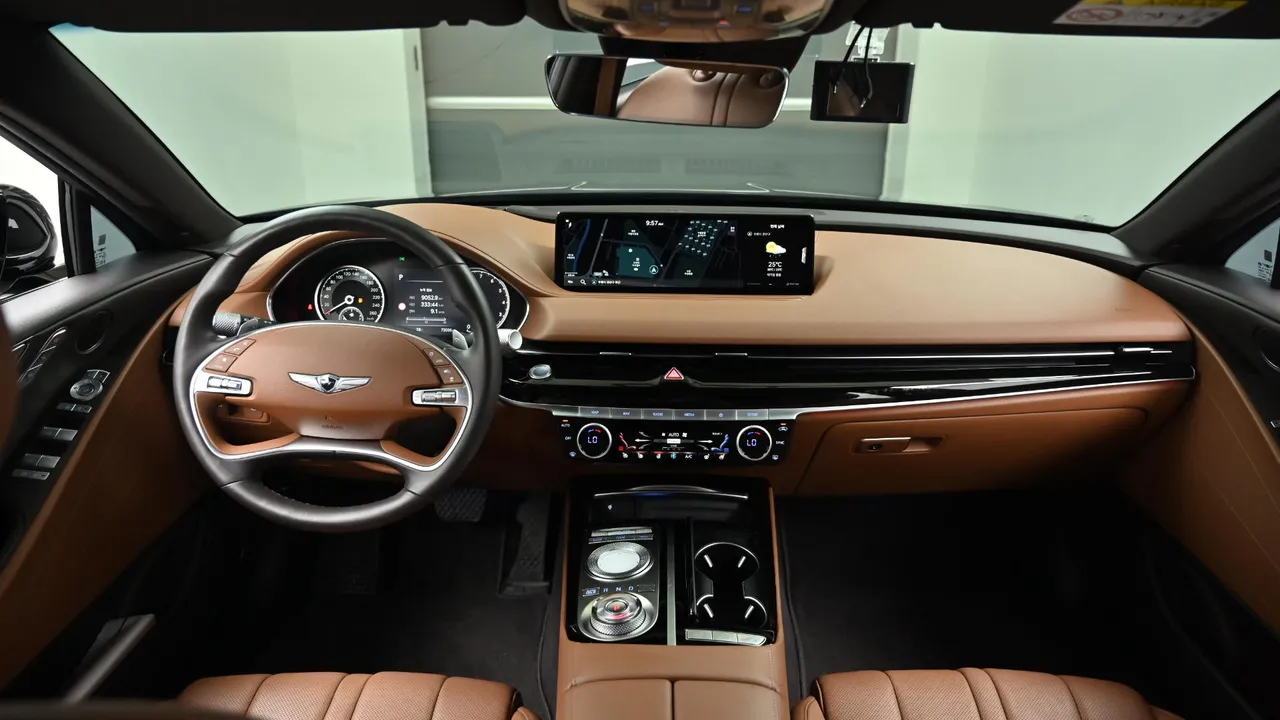 Genesis G80 — miniaturë 7