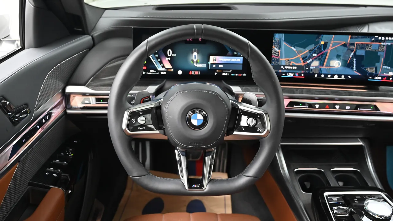 BMW 7er — miniaturë 13