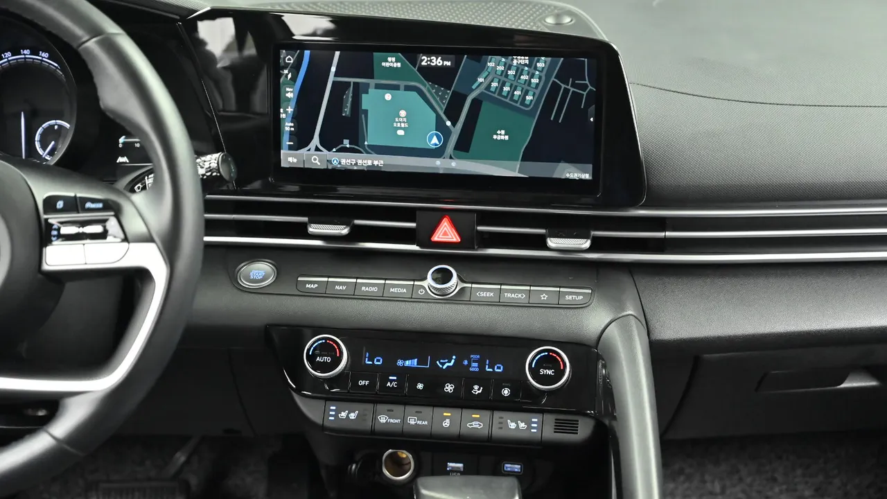 Hyundai Avante — miniaturë 14